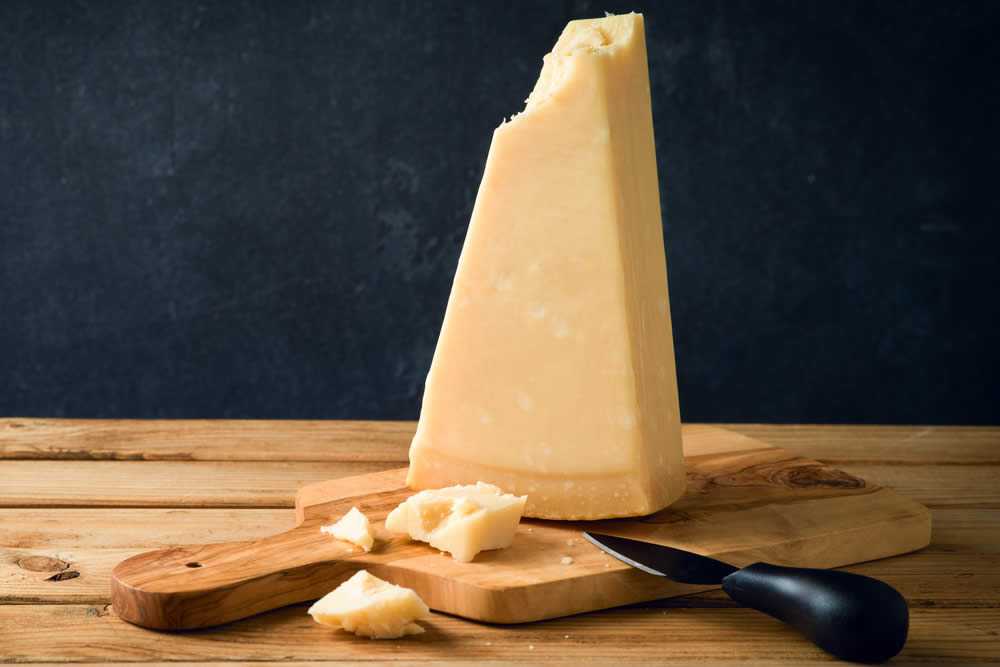 Calorie Parmigiano Reggiano