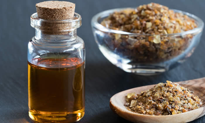 Olio Essenziale di Mirra