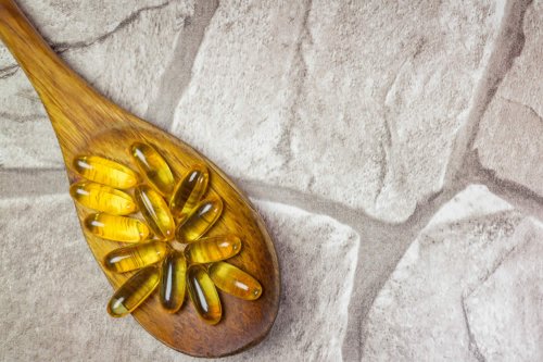 In questo articolo parliamo degli Integratori di Vitamina B12. A Cosa Servono? Perché sono Importanti? Funzioni, Proprietà e Benefici della Vitamina B12. Dosi Corrette e Modo d'Uso. Possibili Effetti Collaterali e Avvertenze per un Uso Corretto