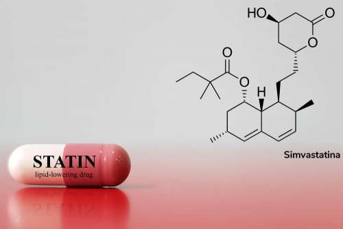 In questo articolo parliamo della Simvastatina, spiegandone Meccanismo d'Azione, Efficacia contro il Colesterolo Alto, Usi ed Effetti Collaterali. Elenco delle Alternative Naturali alla Simvastatina, Proprietà ed Efficacia