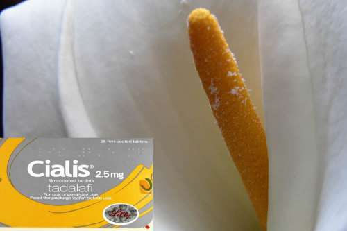 Recensione del Farmaco Cialis 2,5 mg: A Cosa Serve? Quando Fa bene? Quando Fa Male? Per Cosa si Usa? Dosi e Uso Corretto del Tadalafil contro la Disfunzione Erettile. Foglio Illustrativo Spiegato, Controindicazioni ed Effetti Collaterali